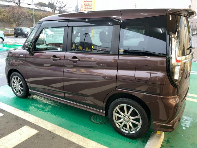 ソリオ ＨＹＢＲＩＤ　ＭＺ　９インチナビ　全方位カメラ　純正ホイール＆夏タイヤ欠品　衝突被害軽減ブレーキ　後退時ブレーキサポート　前後誤発進抑制機能　車線逸脱警報機能　アダプティブクルーズコントロール　両側電動スライドドア　オートライト　ＬＥＤヘッドランプ（4枚目）