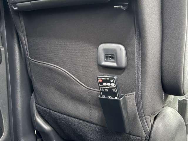 セレナ １．２　ｅ－ＰＯＷＥＲ　ハイウェイスター　Ｖ　アーバンクロム　インテリジェントエマージェンシーブレーキ　全周囲カメラ　ＬＥＤヘッド　アダプティブクルーズ　寒冷地仕様　ＥＴＣ　両側自動ドア　レーンアシスト　ワンオーナー　禁煙車　ＡＢＳ　オートエアコン　メモリーナビ（16枚目）