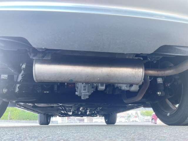 キックス １．２　ＡＵＴＥＣＨ　（ｅ－ＰＯＷＥＲ）　４ＷＤ　ＡＵＴＥＣＨ専用シグネチャーＬＥＤ　サイドターン　展示・試乗車ＵＰ　全方位カメラ　ＬＥＤ　エマージェンシーブレーキ　寒冷地仕様　４ＷＤ　ＥＴＣ　アルミホイール　バックカメラ　アイドリングストップ　レーダークルーズコントロール　レーンキープアシスト（12枚目）