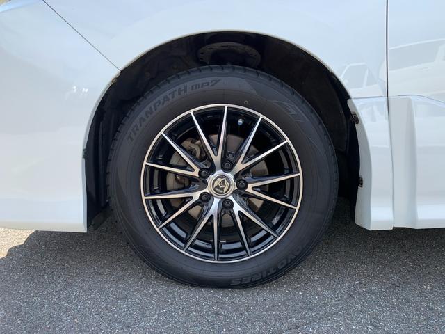 ノア Ｓｉ　４ＷＤ　禁煙車　トヨタディーラー記録簿　純正ＳＤナビフルセグＴＶ　走行中視聴可　フリップダウンモニター　バックカメラ　寒冷地仕様　両側電動スライドドア　ＬＥＤヘッドライト　純正エンジンスタータ　ＥＴＣ（46枚目）