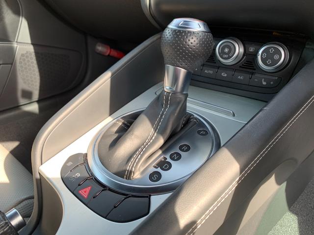 TT RSプラスクーペ ベースグレード 4WD 禁煙車 車検令和9年6月迄 記録簿 ヒーター付本革シート 純正SDナビフルセグTV バックカメラ HID LEDポジションランプ クルコン ETC 専用エクステリア&19AW 専用リアウイング(12枚目)