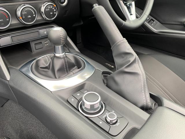 ロードスター Sスペシャルパッケージ 禁煙車 6速マニュアル マツダディーラー記録簿 マツダコネクトSDナビフルセグTV DVD バックカメラ シートヒーター オートエアコン USB端子 スマートキー ETC コーナーセンサー(14枚目)