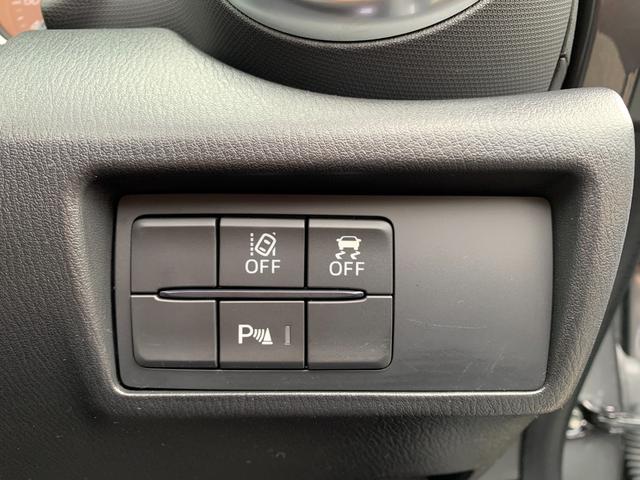 ロードスター Sスペシャルパッケージ 禁煙車 6速マニュアル マツダディーラー記録簿 マツダコネクトSDナビフルセグTV DVD バックカメラ シートヒーター オートエアコン USB端子 スマートキー ETC コーナーセンサー(17枚目)