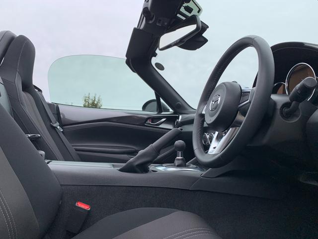 ロードスター Sスペシャルパッケージ 禁煙車 6速マニュアル マツダディーラー記録簿 マツダコネクトSDナビフルセグTV DVD バックカメラ シートヒーター オートエアコン USB端子 スマートキー ETC コーナーセンサー(20枚目)
