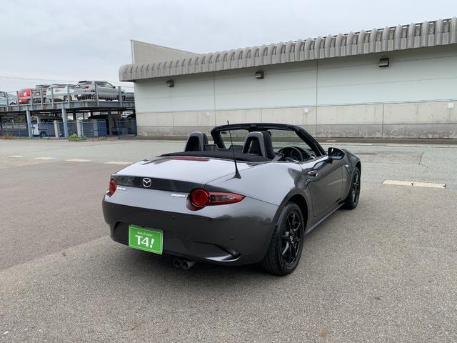 ロードスター Sスペシャルパッケージ 禁煙車 6速マニュアル マツダディーラー記録簿 マツダコネクトSDナビフルセグTV DVD バックカメラ シートヒーター オートエアコン USB端子 スマートキー ETC コーナーセンサー(31枚目)