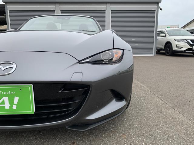 ロードスター Sスペシャルパッケージ 禁煙車 6速マニュアル マツダディーラー記録簿 マツダコネクトSDナビフルセグTV DVD バックカメラ シートヒーター オートエアコン USB端子 スマートキー ETC コーナーセンサー(43枚目)