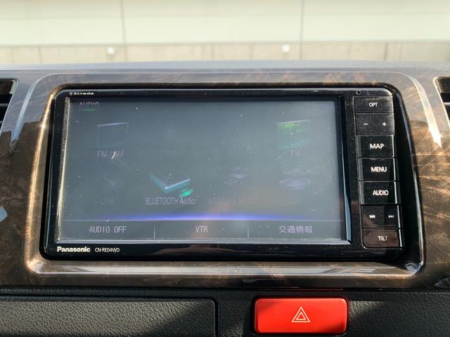 ハイエースバン スーパーＧＬ　ダークプライムＩＩ　４ＷＤ　禁煙車　ベッドキット　ＳＤナビフルセグＴＶ　バックカメラ　記録簿　ＥＴＣ　衝突被害軽減装置　ハーフレザー　イージークローズ付両側スライドドア　ＬＥＤオートライト　スマートキー　オートエアコン（9枚目）