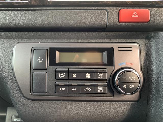 ハイエースバン スーパーＧＬ　ダークプライムＩＩ　４ＷＤ　禁煙車　ベッドキット　ＳＤナビフルセグＴＶ　バックカメラ　記録簿　ＥＴＣ　衝突被害軽減装置　ハーフレザー　イージークローズ付両側スライドドア　ＬＥＤオートライト　スマートキー　オートエアコン（13枚目）