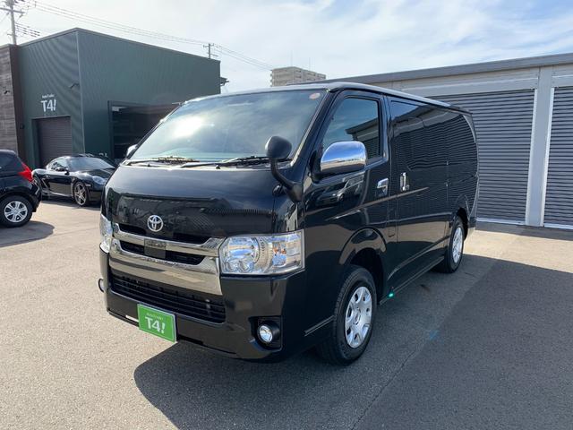ハイエースバン スーパーＧＬ　ダークプライムＩＩ　４ＷＤ　禁煙車　ベッドキット　ＳＤナビフルセグＴＶ　バックカメラ　記録簿　ＥＴＣ　衝突被害軽減装置　ハーフレザー　イージークローズ付両側スライドドア　ＬＥＤオートライト　スマートキー　オートエアコン（36枚目）