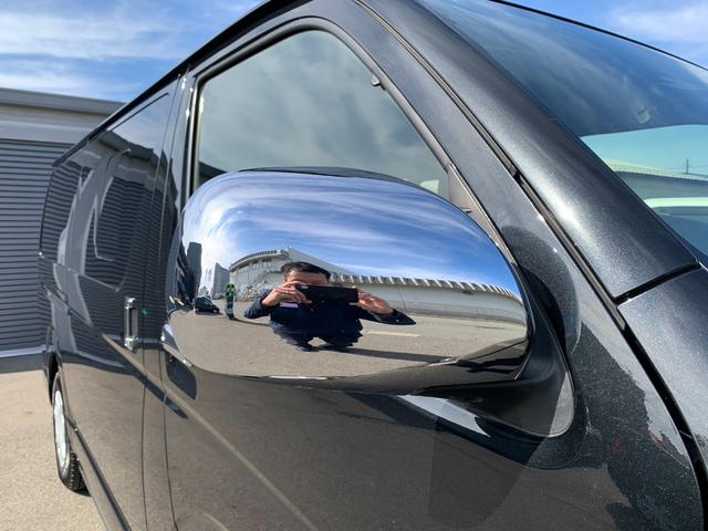 ハイエースバン スーパーＧＬ　ダークプライムＩＩ　４ＷＤ　禁煙車　ベッドキット　ＳＤナビフルセグＴＶ　バックカメラ　記録簿　ＥＴＣ　衝突被害軽減装置　ハーフレザー　イージークローズ付両側スライドドア　ＬＥＤオートライト　スマートキー　オートエアコン（51枚目）