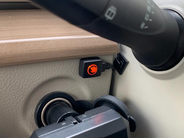 アルトラパン X 4WD 禁煙ワンオーナー 記録簿完備 全方位モニター付SDナビフルセグTV TVキット バックカメラ ツートンカラー 衝突被害軽減装置 シートヒーター 純正14インチAW オートエアコン 前後ドラレコ(17枚目)