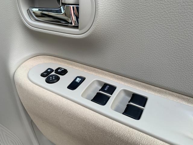 アルトラパン X 4WD 禁煙ワンオーナー 記録簿完備 全方位モニター付SDナビフルセグTV TVキット バックカメラ ツートンカラー 衝突被害軽減装置 シートヒーター 純正14インチAW オートエアコン 前後ドラレコ(20枚目)