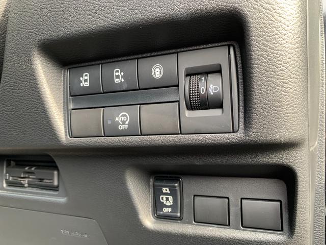 ルークス ハイウェイスター X 4WD 禁煙ワンオーナー 日産ディーラー記録簿完備 全方位モニター付純正ワイドナビフルセグTV 走行中視聴可 バックカメラ 両側電動スライドドア ETC シートヒーター 純正リモコンエンジンスターター(16枚目)