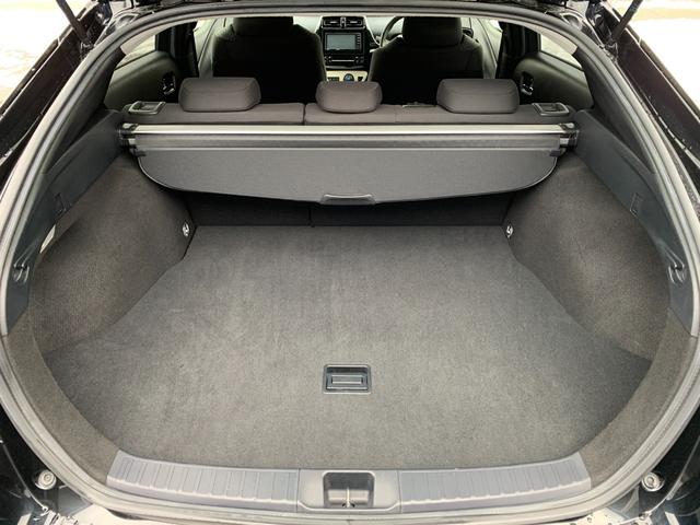 プリウス Ｓ　４ＷＤ　純正ＳＤナビＴＶ　バックカメラ　点検整備記録簿　純正１５インチＡＷ　ビルトインＥＴＣ　ＬＥＤオートライト　プライバシーガラス　スマートキー　プッシュスタート　横滑り防止装置　電動格納ミラー（23枚目）