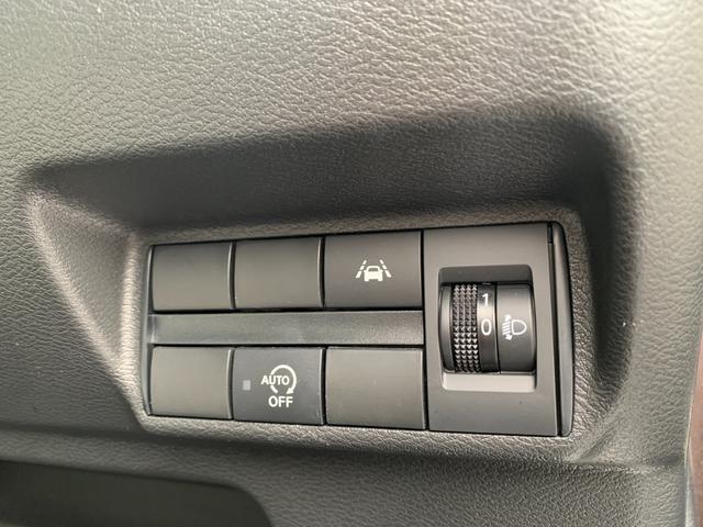 ｅＫワゴン Ｍ　４ＷＤ　禁煙車　三菱ディーラ記録簿完備　ＳＤナビフルセグＴＶ　ＴＶキット　Ｂｌｕｅｔｏｏｔｈ　シートヒーター　コーナーセンサー　ＵＳＢ端子　アイドリングストップ　ステアリングスイッチ　衝突被害軽減装置（13枚目）