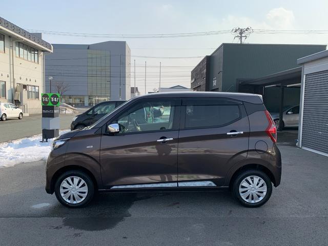 ｅＫワゴン Ｍ　４ＷＤ　禁煙車　三菱ディーラ記録簿完備　ＳＤナビフルセグＴＶ　ＴＶキット　Ｂｌｕｅｔｏｏｔｈ　シートヒーター　コーナーセンサー　ＵＳＢ端子　アイドリングストップ　ステアリングスイッチ　衝突被害軽減装置（32枚目）