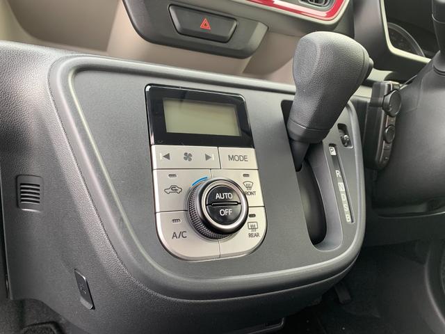 ブーン シルク　ＳＡＩＩ　４ＷＤ　禁煙ワンオーナー　記録簿完備　ＳＤナビフルセグＴＶ　走行中視聴可　バックカメラ　ＬＥＤライト　フォグ　ＥＴＣ　コーナーセンサー　前後ドライブレコーダー　衝突被害軽減装置　アイドリングストップ（11枚目）