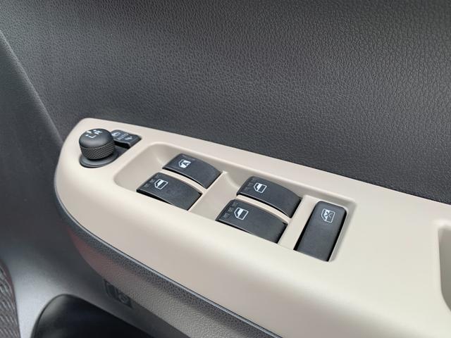 ブーン シルク　ＳＡＩＩ　４ＷＤ　禁煙ワンオーナー　記録簿完備　ＳＤナビフルセグＴＶ　走行中視聴可　バックカメラ　ＬＥＤライト　フォグ　ＥＴＣ　コーナーセンサー　前後ドライブレコーダー　衝突被害軽減装置　アイドリングストップ（16枚目）