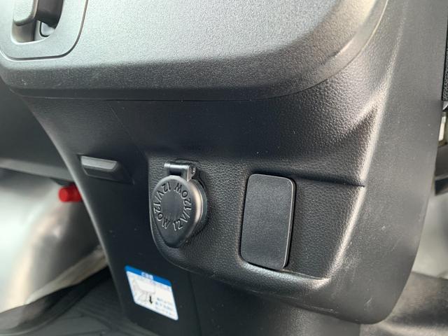 ハイゼットカーゴ スペシャル　４ＷＤ　禁煙ワンオーナー　ディーラー記録簿完備　前後ドライブレコーダー　リモコンエンジンスターター　ＬＥＤフォグランプ　エアコン　アイドリングストップ　パワーステアリング　集中ドアロック（10枚目）