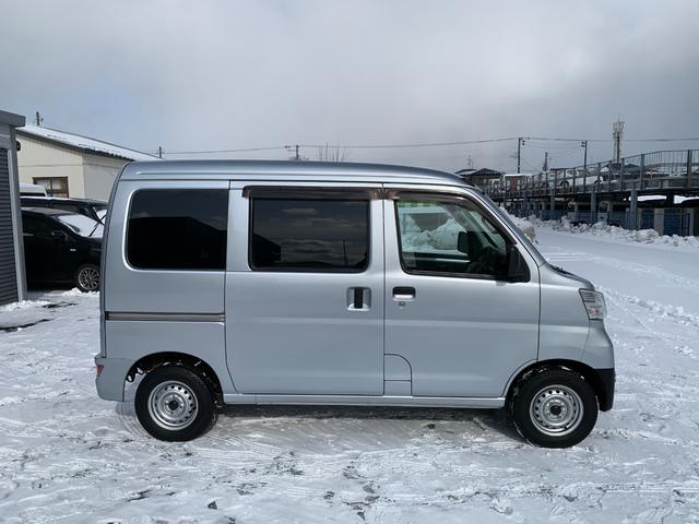 ハイゼットカーゴ スペシャル　４ＷＤ　禁煙ワンオーナー　ディーラー記録簿完備　前後ドライブレコーダー　リモコンエンジンスターター　ＬＥＤフォグランプ　エアコン　アイドリングストップ　パワーステアリング　集中ドアロック（34枚目）