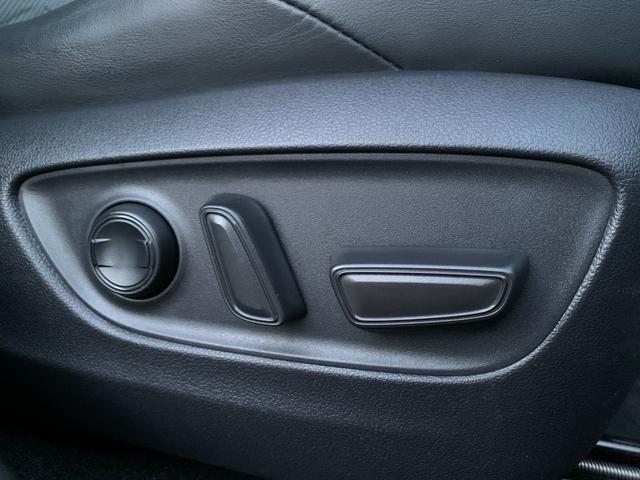 ＲＡＶ４ アドベンチャー　オフロードパッケージＩＩ　４ＷＤ　禁煙車　記録簿完備　ＢＦＧｏｏｄｒｉｃｈ２４５／６５Ｒ１７　ＲＡＹＳ　ＡＷ　純正１０．５インチナビフルセグＴＶ　バックカメラ　ＬＥＤライト　黒革パワーシート　シートヒーター＆ベンチレーション（21枚目）