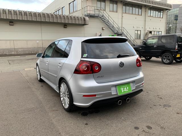 ゴルフ Ｒ３２　４ＷＤ　禁煙車　車検令和９年１２月迄　記録簿　ＨＤＤナビフルセグＴＶ　ヒーター付黒革シート　ＥＴＣ　純正１８インチアルミホイール　ＨＩＤオートヘッドライト　前後ドライブレコーダー　オートエアコン（36枚目）