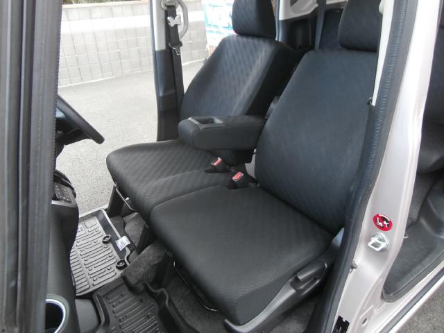 2トーンカラースタイル G・Lパッケージ 1オーナー 禁煙車 全点検記録簿付 プッシュスタート スマートキー アイドリングストップ 片側パワースライドドア ナビ地デジTV DVD再生 CD録音 バックモニター ステアリングスィッチ ETC(18枚目)