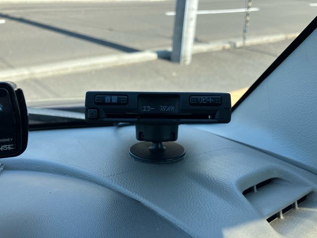 エブリイワゴン ＰＺターボスペシャル　東海仕入　６４後期最終型　４ＷＤ　社外ナビ　地デジＴＶ　ＤＶＤ　ＣＤ　ブルートゥースオーディオ　ＥＴＣ　両側パワースライド　　ディスチャージヘッドランプ　シートヒーター　リアヒーター　セパレートシート（64枚目）