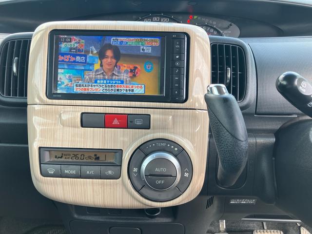 タント カスタムＸスペシャル　後期最終型　フルタイム４ＷＤ　禁煙車　純正ＳＤナビ　地デジＴＶ　ブルートゥース　ＵＳＢ　バックカメラ　ハンズフリー　左パワースライドドア　純正ＨＩＤライト　ＦＯＧ　バイザー付　ドアミラーウィンカー（24枚目）