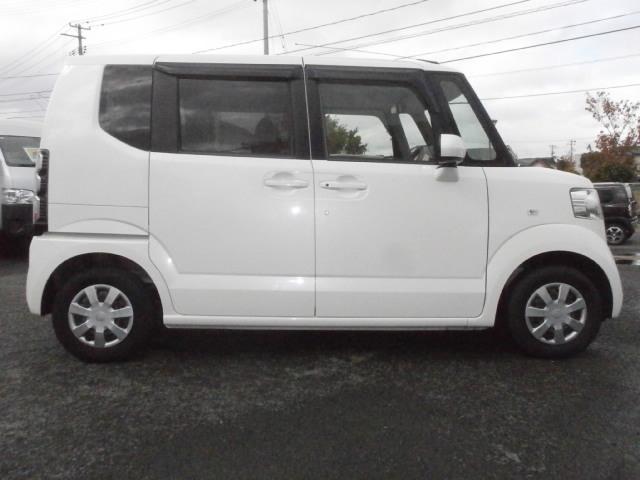 Ｎ－ＢＯＸ Ｇ　プッシュスタート　スマートキー　アイドリングストップ　禁煙車　社外エクリプスメモリーナビナビ地デジ　ＤＶＤビデオ　ＣＤ　ＳＤＲＥＣ　ＵＳＢジャック　夏＆冬タイヤホイール付き（8枚目）