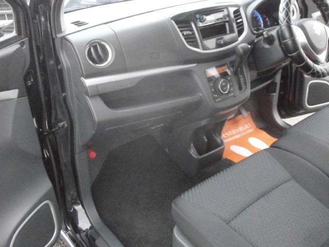 ワゴンRスティングレー X レーダーブレーキサポート装着車 誤発進抑制機能、4WD プッシュスタート スマートキー アイドリングストップ シートヒーター ディスチャージヘッドランプ Bluetoothオーディオ ハンズフリー(21枚目)