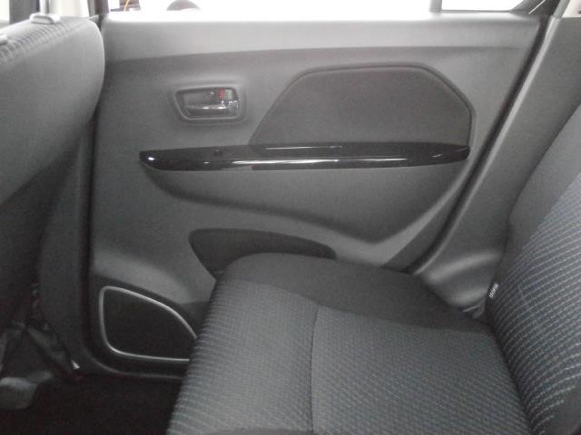 ワゴンRスティングレー X レーダーブレーキサポート装着車 誤発進抑制機能、4WD プッシュスタート スマートキー アイドリングストップ シートヒーター ディスチャージヘッドランプ Bluetoothオーディオ ハンズフリー(30枚目)