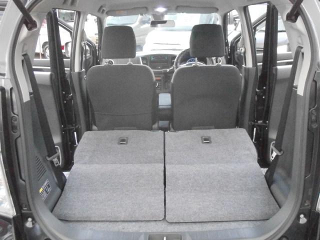 ワゴンRスティングレー X レーダーブレーキサポート装着車 誤発進抑制機能、4WD プッシュスタート スマートキー アイドリングストップ シートヒーター ディスチャージヘッドランプ Bluetoothオーディオ ハンズフリー(32枚目)