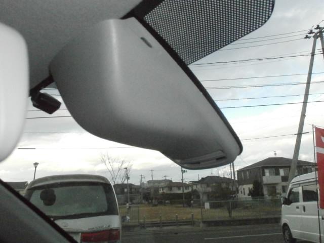 ワゴンRスティングレー X レーダーブレーキサポート装着車 誤発進抑制機能、4WD プッシュスタート スマートキー アイドリングストップ シートヒーター ディスチャージヘッドランプ Bluetoothオーディオ ハンズフリー(49枚目)