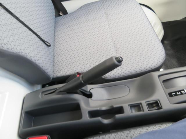 KCエアコン・パワステ セーフテイサポート4WD アイドリングストップ機能 オートハイビーム サイドバイザー アッパーメンバーガード(23枚目)