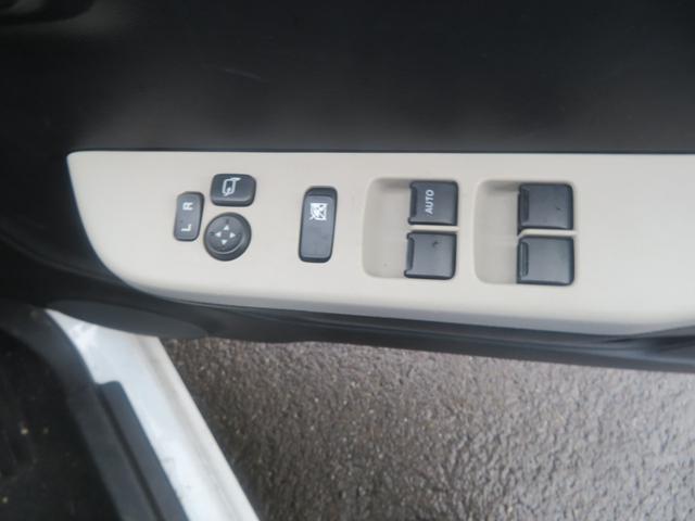 アルト L 4WDアイドリングストップ機能 衝突軽減前後センサー 社外ナビ バックカメラ ブルトウース機能 ETC スタッドレスタイヤ キーレス 禁煙車 電動格納ミラー ドアミラーボデイ同色(28枚目)