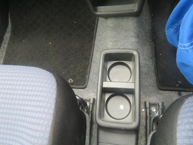 アルト L 4WDアイドリングストップ機能 衝突軽減前後センサー 社外ナビ バックカメラ ブルトウース機能 ETC スタッドレスタイヤ キーレス 禁煙車 電動格納ミラー ドアミラーボデイ同色(36枚目)