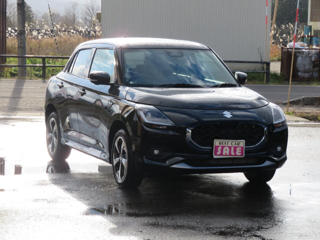 スイフト ハイブリッドＭＺ　９インチ純正ナビ　フルセグＴＶ　スズキコネクト　全方位カメラ　アップルカープレイでユーチューブ再生ＯＫ　ＬＥＤライトフオグランプ　ＥＴＣ　ブルトウース機能　シートヒーター左右　ヒーテッドミラー（2枚目）