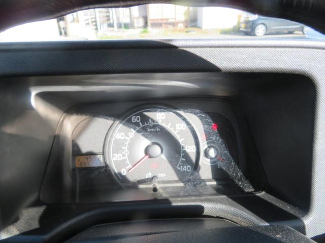 サンバートラック ＴＣ　プロフェッショナル４ＷＤ　５速マニュアル　エアコン　パワステ（24枚目）