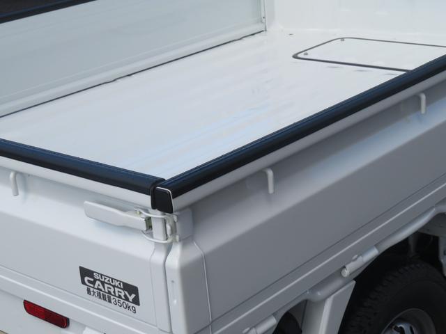 キャリイトラック ＫＣエアコン・パワステ農繁仕様　５速マニュアル４ＷＤ　４枚リーフスプリング　デフロック付き　キーレス　パワーウインド　アッパーメンバーガード　サイドバイザー　オートライト　リアパーキングセンサー　荷台作業灯（30枚目）