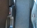シートヒーターはフロント左右に装備です。スイッチを入れて1分くらいで温かくなります。腰痛予防、血行促進にお役に立てます。