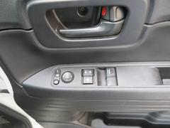 �ѥ������ɡ���ư��Ǽ�ߥ顼�κ�ư���ɹ��Ǥ��� 4