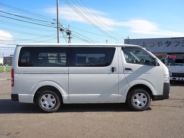 ハイエースバン ロングＤＸ　５ドア　４ＷＤ（5枚目）