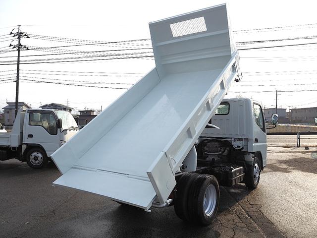 キャンター 全低床強化ダンプ　４ＷＤ　２ｔ積　Ｌゲート（8枚目）
