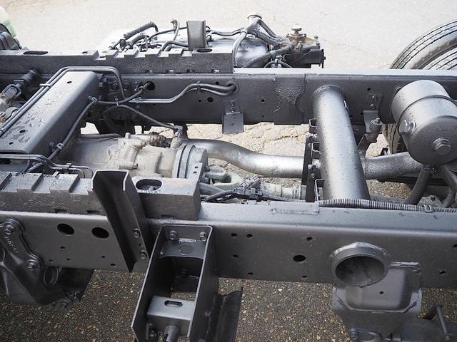 キャンター 全低床強化ダンプ　４ＷＤ　２ｔ積　Ｌゲート（14枚目）