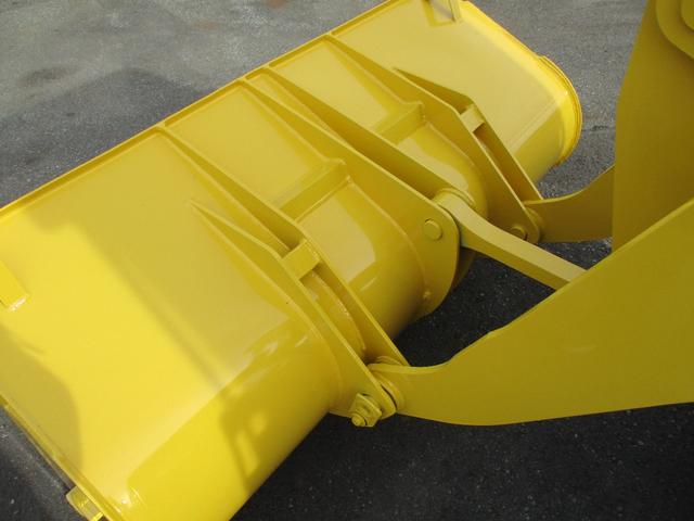 日本 コマツホイールローダ WA30-6EG 4WD エアコン 全面塗装済 稼働時間4925hrs(10枚目)