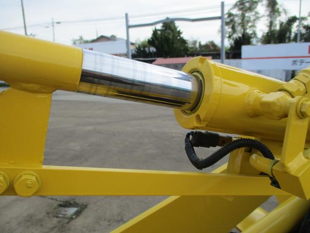 日本 コマツホイールローダ WA30-6EG 4WD エアコン 全面塗装済 稼働時間4925hrs(11枚目)