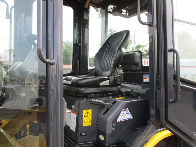 日本 コマツホイールローダ WA30-6EG 4WD エアコン 全面塗装済 稼働時間4925hrs(17枚目)