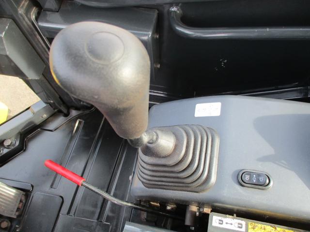 日本 コマツホイールローダ WA30-6EG 4WD エアコン 全面塗装済 稼働時間4925hrs(23枚目)