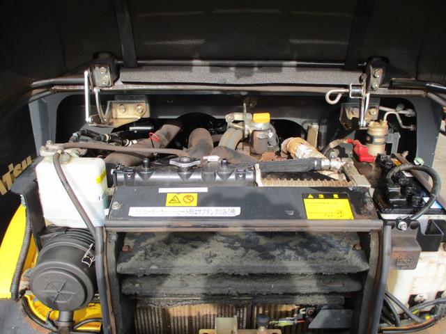 日本 コマツホイールローダ WA30-6EG 4WD エアコン 全面塗装済 稼働時間4925hrs(30枚目)